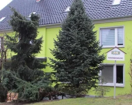 Zimmervermietung Leuba Lägenhet *