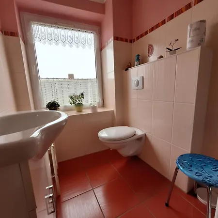 Zimmervermietung Leuba Apartment *